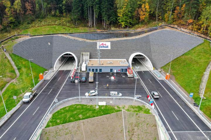 Nowy odcinek S1 okiem drona. Tak wygląda tuż przed otwarciem