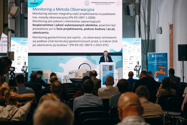 Zdjęcie IV Kongres Gospodarowania Wodami i Ochrony Przeciwpowodziowej. Dr hab. inż. Paweł Popielski, prof. PW, Politechnika Warszawska. fot. Quality Studio dla www.inzynieria.com