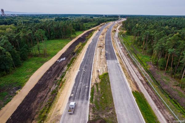 Zdjęcie Budowa drogi ekspresowej S1 Oświęcim–Dankowice. Fot. GDDKiA