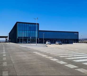 Na krakowskim lotnisku otwarto terminal cargo avatar