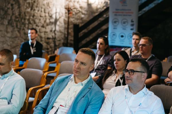 Zdjęcie XXII Konferencja, Wystawa i pokazy Technologii Inżynieria Bezwykopowa 2025.Warsztaty Czyszczenie kanalizacji i obsługa wozów ciśnieniowych. fot. Quality Studio dla www.inzynieria.com