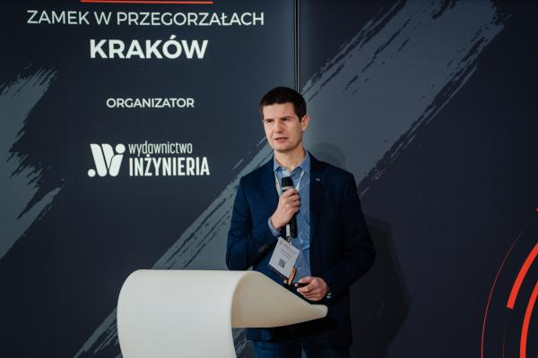 Zdjęcie II Konferencja Bezwykopowa Budowa. Dr inż. Bogdan Przybyła (Politechnika Wrocławska). fot. Quality Studio dla www.inzynieria.com