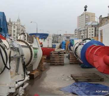 Montaż dwóch TBM-ów na Pradze avatar