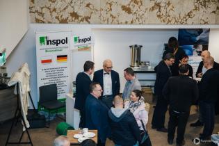 Wystawa firmowa. Stoisko firmy h.s. INSPOL Szymon Hellmann. IV Konferencja „Renowacja Wykładzinami (Rękawami) Utwardzanymi na Miejscu”. Fot. Quality Studio dla www.inzynieria.com