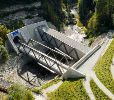 Przebicie 1400 m pod Alpami. Tunele Austrii i Włoch są już połączone avatar