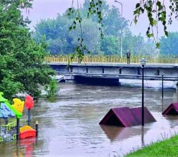 Rusza remont Mostu Żagannego. Wezbrana woda podmyła podpory avatar