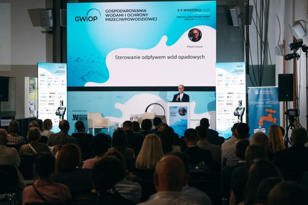 Zdjęcie IV Kongres Gospodarowania Wodami i Ochrony Przeciwpowodziowej. Prof. dr hab. inż. Paweł Licznar, Uniwersytet Przyrodniczy we Wrocławiu. fot. Quality Studio dla www.inzynieria.com