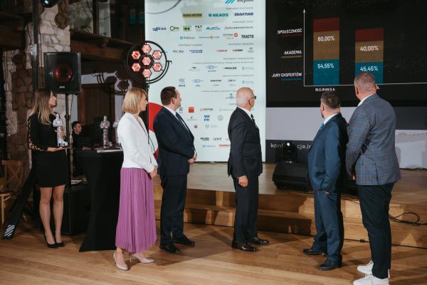 Zdjęcie XXIII Konferencja, Wystawa i Pokazy Technologii Inżynieria Bezwykopowa 2025. Uroczysta gala z wręczeniem nagród TYTAN. fot. Quality Studio dla www.inzynieria.com