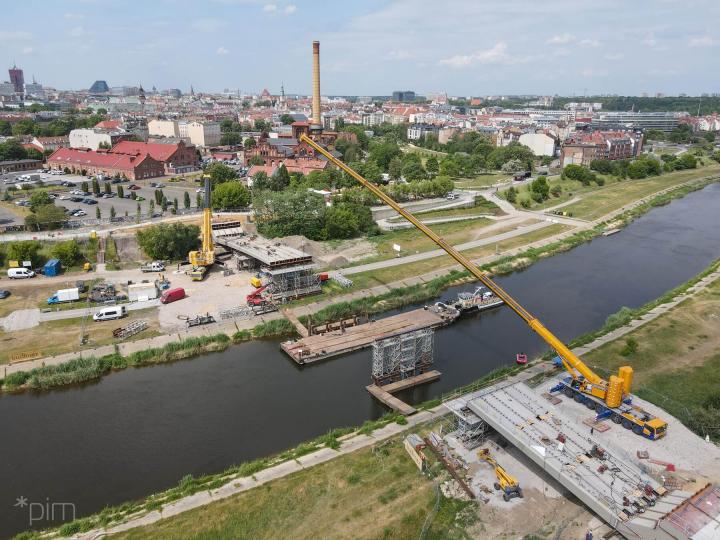 Budowa dwóch kładek w Poznaniu