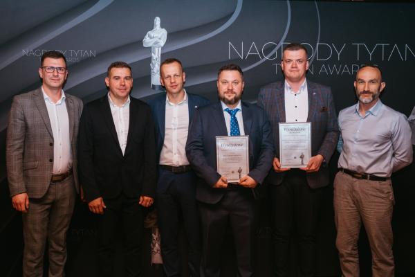 Zdjęcie XXIII Konferencja, Wystawa i Pokazy Technologii Inżynieria Bezwykopowa 2025. Uroczysta gala z wręczeniem nagród TYTAN. fot. Quality Studio dla www.inzynieria.com