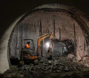 Nie oddadzą centralnego odcinka II linii metra w terminie? avatar