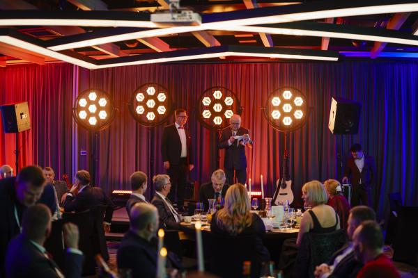 Zdjęcie Uroczysty bankiet. X Konferencja Bezwykopowa Rehabilitacja. fot. Quality Studio dla www.inzynieria.com