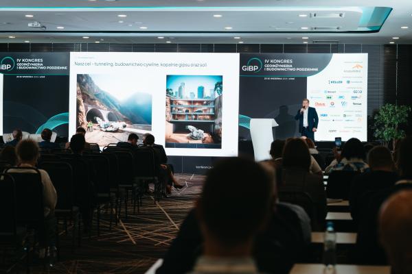 Zdjęcie IV Kongres Geoinżynieria i Budownictwo Podziemne. Łukasz Blicharski (FAMUR). fot. Quality Studio dla www.inzynieria.com