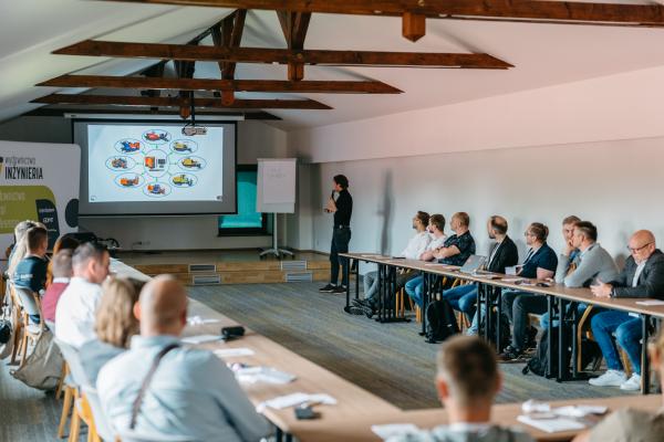Zdjęcie XXII Konferencja, Wystawa i pokazy Technologii Inżynieria Bezwykopowa 2025. Warsztaty i szkolenie z zakresu nawigacji systemami magnetycznymi w HDD. fot. Quality Studio dla www.inzynieria.com