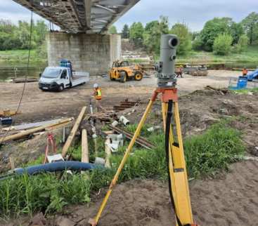 Avatar Linia Poznań–Piła. Nowy most nad Wartą wytrzymał 117 ton. Wkrótce kolejne próby