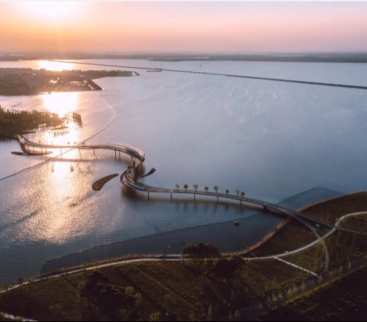 Chiny: wielofunkcyjny most w kształcie węża avatar