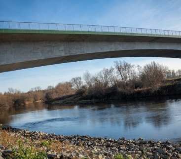 Podkarpackie: kierowcy jadą nowym mostem nad Sanem avatar