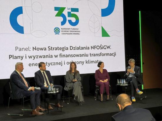 Zdjęcie Panel dyskusyjny pt. Nowa Strategia Działania NFOŚiGW. Plany i wyzwania w finansowaniu transformacji energetycznej i ochrony klimatu. Fot. inzynieria.com