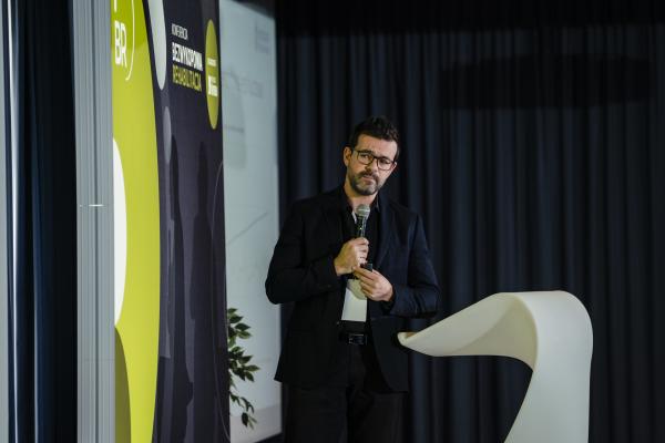 Zdjęcie Maciej Gruszka, zastępca kierownika Zakładu Sieci Wodociągowej w firmie Wodociągi Miasta Krakowa S.A. fot. Quality Studio dla www.inzynieria.com