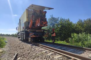 Roboty torowe na linii kolejowej Padew–Mielec. Fot. Adam Stec/PKP PLK