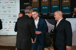 XXIII Konferencja, Wystawa i Pokazy Technologii Inżynieria Bezwykopowa 2025. Uroczysta gala z wręczeniem nagród TYTAN. Przemysław Baumgart i Jakub Baumgart, Ziembud sp.z o.o. fot. Quality Studio dla www.inzynieria.com