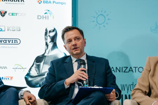 Zdjęcie Kongres Gospodarowania Wodami i Ochrony Przeciwpowodziowej. Panel dyskusyjny, Mateusz Balcerowicz, Prezes Państwowego Gospodarstwa Wodnego Wody Polskie. fot. Quality Studio dla www.inzynieria.com