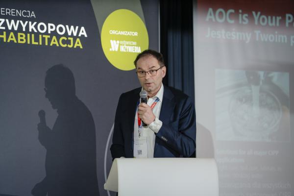 Zdjęcie Kees den Besten, kierownik projektu w AOC. X Konferencja Bezwykopowa Rehabilitacja. fot. Quality Studio dla www.inzynieria.com