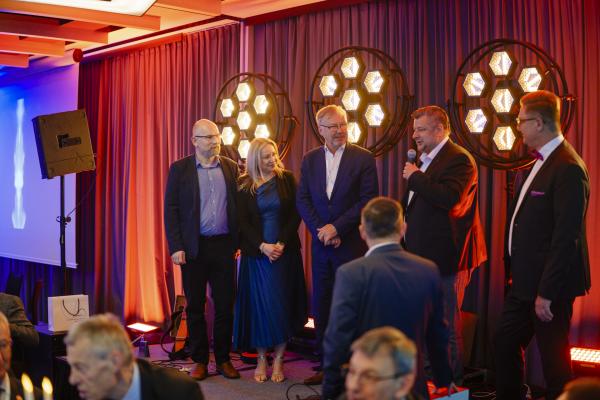 Zdjęcie Uroczysty bankiet. X Konferencja Bezwykopowa Rehabilitacja. fot. Quality Studio dla www.inzynieria.com