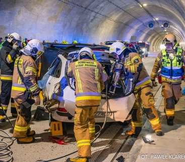 Droga ekspresowa S1. Ćwiczenia ratownicze w tunelu – test przed otwarciem trasy [ZDJĘCIA] avatar