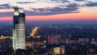 5. Warsaw Trade Tower Miejsce: Warszawa Wysokość całkowita: 208 m Oddanie do użytku: 1999 r. Fot. WTT