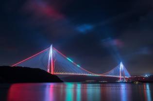 Trzeci Most Bosforski w Stambule. Fot. Resul Muslu / Shutterstock 