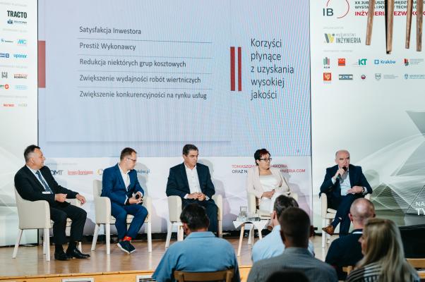 Zdjęcie Panel dyskusyjny o jakości w procesie inwestycyjnym. XX Międzynarodowa Konferencja, Wystawa i Pokazy Technologii INŻYNIERIA BEZWYKOPOWA fot. Quality Studio dla www.inzynieria.com