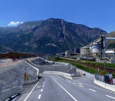 Mont Cenis: 49,5 km tuneli już wydrążone. Gigant pod Alpami przekroczył 30% avatar