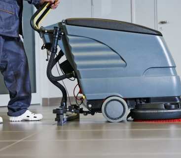 Czystość w halach przemysłowych jako element prewencji awarii i bezpieczeństwa pracy avatar