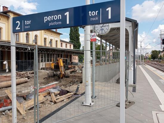 Zdjęcie Peron 1 stacji Ostróda. Fot. Filip Korpala/PKP PLK