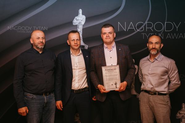 Zdjęcie XXIII Konferencja, Wystawa i Pokazy Technologii Inżynieria Bezwykopowa 2025. Uroczysta gala z wręczeniem nagród TYTAN. fot. Quality Studio dla www.inzynieria.com