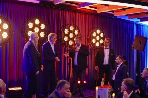 Zdjęcie Uroczysty bankiet. X Konferencja Bezwykopowa Rehabilitacja. fot. Quality Studio dla www.inzynieria.com