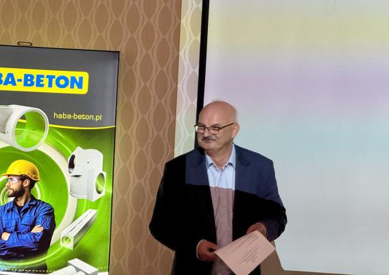 Zdjęcie IV Szkolenie dla kadry zarządzającej przedsiębiorstwami wodociągowo-kanalizacyjnymi. Dr inż. Dariusz Zwierzchowski. Fot. inzynieria.com