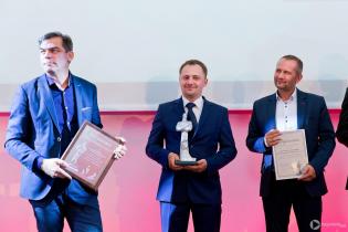 Wyróżnieni i nagrodzeni w kategorii Mały projekt bezwykopowy; Roland Kośka (GAZ-SYSTEM S.A.), Jacek Janicki (ZRB Janicki) i Grzegorz Rak (INKOP)    fot. 