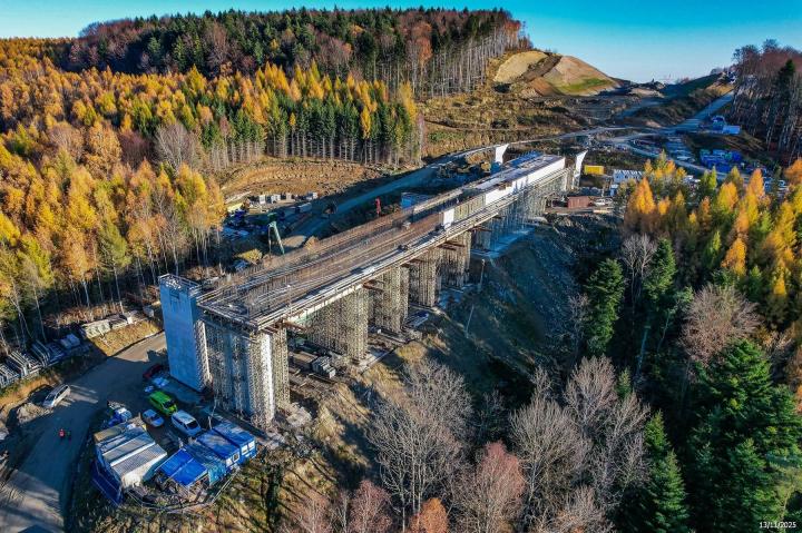 S19: 11,6 km nowej drogi przez Podkarpacie – budowa z drona
