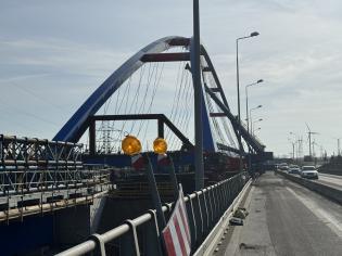 Postępy budowy mostu w Wolinie. Prace w marcu. Fot. GDDKiA