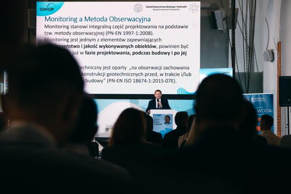 Zdjęcie IV Kongres Gospodarowania Wodami i Ochrony Przeciwpowodziowej. Dr hab. inż. Paweł Popielski, prof. PW, Politechnika Warszawska. fot. Quality Studio dla www.inzynieria.com