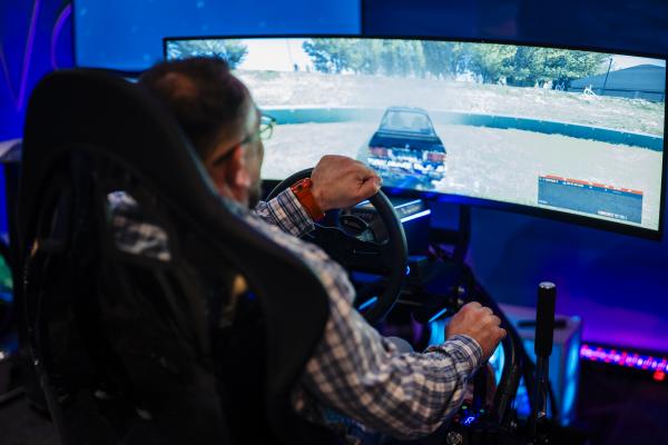 Zdjęcie Kolacja networkingowa. Symulator jazdy. X Konferencja Bezwykopowa Rehabilitacja. fot. Quality Studio dla www.inzynieria.com