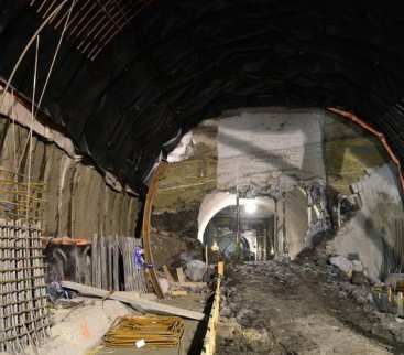 Tunel metra pod Wisłostradą łączy już Pragę i Wolę avatar