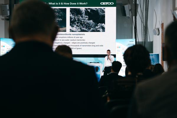 Zdjęcie IV Kongres Gospodarowania Wodami i Ochrony Przeciwpowodziowej. Sebastian Nierth, Menedżer ds. sprzedaży technicznej w dziale oczyszczania i remediacji wod, Cetco-Poland. fot. Quality Studio dla www.inzynieria.com