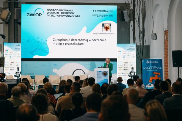 Zdjęcie IV Kongres Gospodarowania Wodami i Ochrony Przeciwpowodziowej. Patrycja Wolińska-Bartkiewicz, Prezes Zakładu Wodociągów i Kanalizacji w Szczecinie. fot. Quality Studio dla www.inzynieria.com