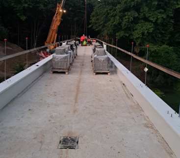 Wrocław: kładka nad Widawą po próbach obciążeniowych.  avatar