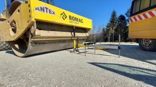 Badania VSS – pomiar nośności i zagęszczenia podbudowy oraz nasypu na trasie S19. Fot. GDDKiA