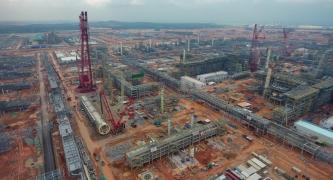 Instalacja pali typu Spun Piles – projekt Rapid, Malezja. Fot. Keller