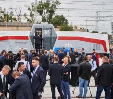 Orlen kupi pierwszą w Polsce wodorową lokomotywę avatar